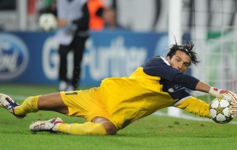 爱游戏入口-电竞赛场焦点！法国队对阵克罗地亚队，连胜纪录继续刷新，球队势不可挡